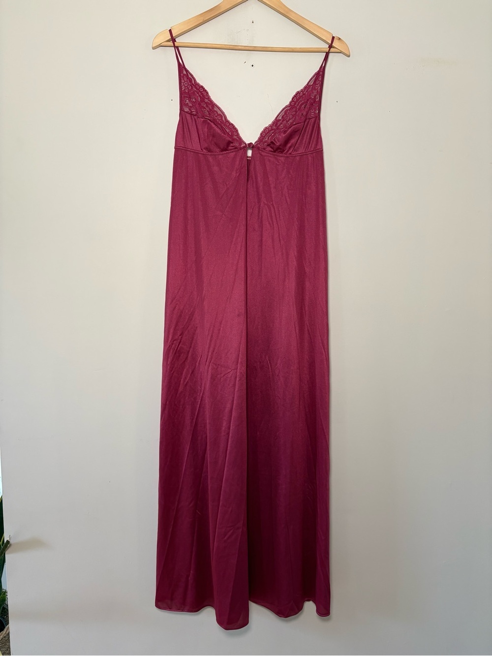 VTG 70s Vintage Flair Burgundy Nylon Maxi Nightgown Lace Keyhole Dress Medium